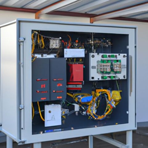 Dağıtım Trafo Sistemi Makinası 220v – 3 Faz 600 AMP Ana Dağıtım Paneli Plastik 100 AMP Güç Paneli