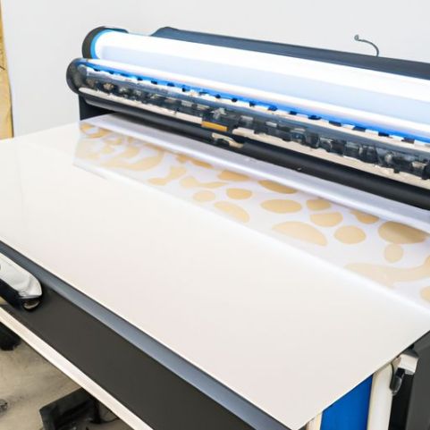 Machine de revêtement UV à vendre pour bureau avec système de séchage Machine de stratification par points UV numérique