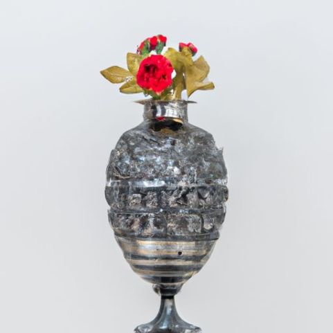 Vase en métal mariage pour décoration de restaurant décoré dessus de table Vase en métal décoratif fait à la main Vase en métal Antique fleur de luxe