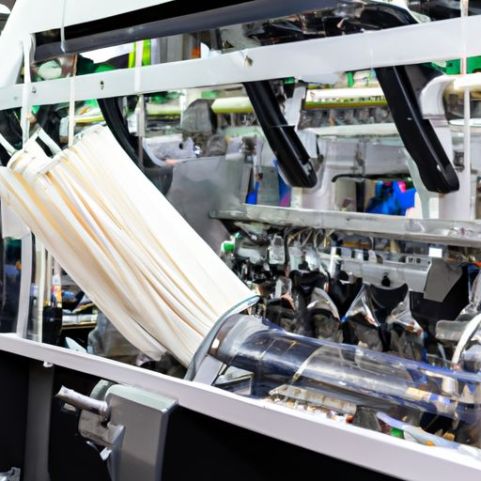 Machine de filage de fil multifilament pour machine d'extrusion de filament industrielle entièrement automatique PP FDY