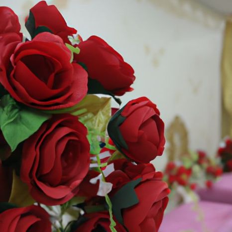 Flores falsas rosas rojas hilera de flores decoración floral para bodas Centros de mesa Arco floral Artículos de decoración de bodas para eventos Simulación del día de San Valentín