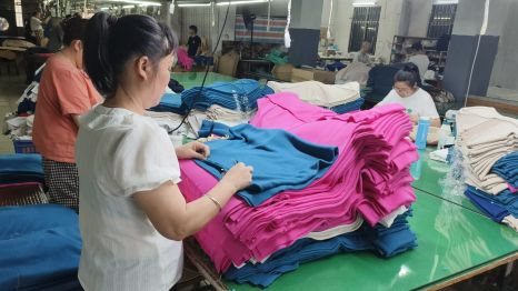 الصانع جودة سترة الرجال بلغاريا، مصنعي الملابس المحبوكة تنزانيا