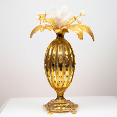 Vaso di fiori Vaso all'ingrosso Vasi di fiori con finitura moderna Ornato di lusso in oro per la casa Ornamento da tavolo Vasi in metallo Nordic Nuovo popolare
