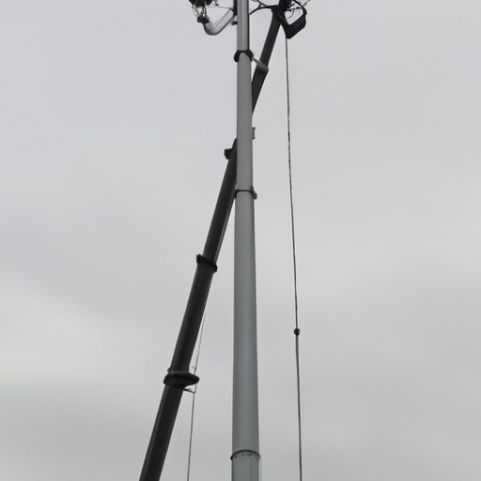 वाहन पर लगे मोबाइल इलेक्ट्रिक टेलीस्कोपिक मास्ट टावर मोबाइल और पोल ट्राइपॉड ऊंचाई 3M-20M इलेक्ट्रिक मास्ट एल्यूमीनियम मिश्र धातु के साथ
